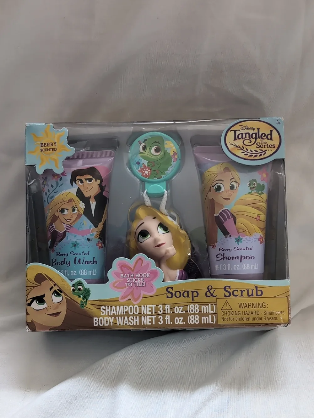 Disney Tangled Kids Berry Scented Shampoo & Body Wash Set, Hook And Bath Scrubby